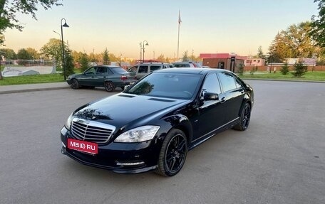 Mercedes-Benz S-Класс, 2012 год, 1 420 000 рублей, 1 фотография