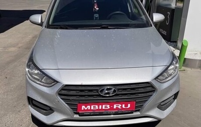 Hyundai Solaris II рестайлинг, 2018 год, 1 100 000 рублей, 1 фотография