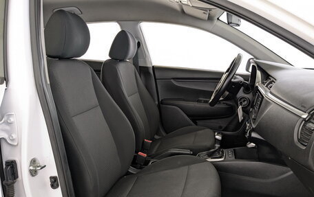 KIA Rio IV, 2021 год, 1 245 000 рублей, 18 фотография