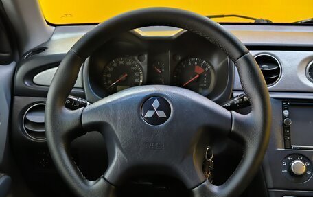 Mitsubishi Airtrek, 2001 год, 650 000 рублей, 14 фотография