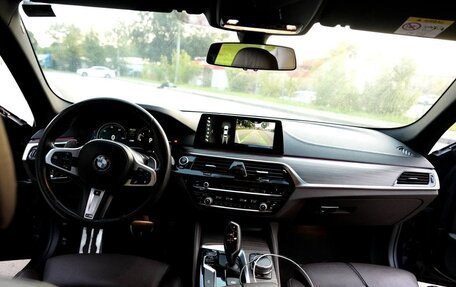 BMW 5 серия, 2018 год, 3 150 000 рублей, 11 фотография