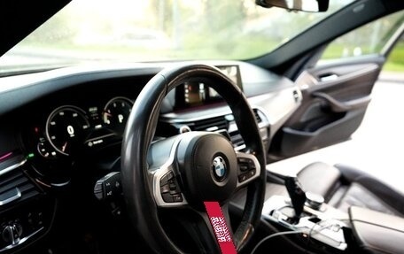 BMW 5 серия, 2018 год, 3 150 000 рублей, 16 фотография