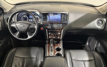 Nissan Pathfinder, 2015 год, 1 649 800 рублей, 11 фотография