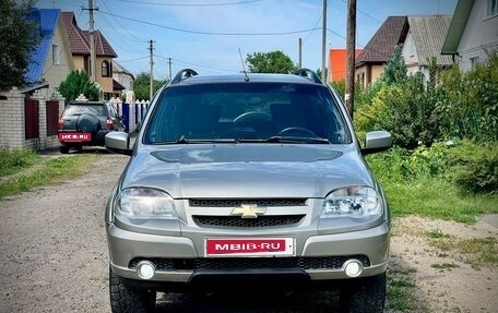 Chevrolet Niva I рестайлинг, 2012 год, 455 000 рублей, 2 фотография