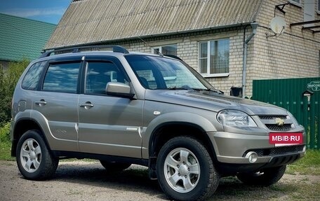 Chevrolet Niva I рестайлинг, 2012 год, 455 000 рублей, 11 фотография