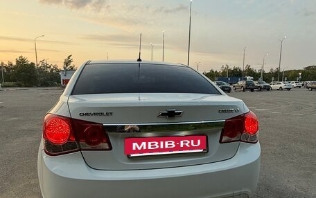 Chevrolet Cruze II, 2011 год, 770 000 рублей, 5 фотография