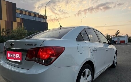Chevrolet Cruze II, 2011 год, 770 000 рублей, 6 фотография