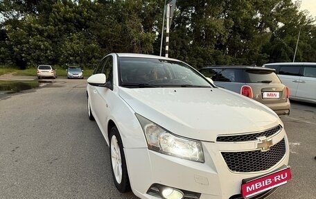 Chevrolet Cruze II, 2011 год, 770 000 рублей, 13 фотография