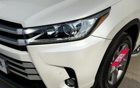 Toyota Highlander III, 2021 год, 2 900 000 рублей, 3 фотография