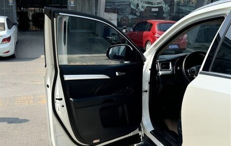 Toyota Highlander III, 2021 год, 2 900 000 рублей, 26 фотография