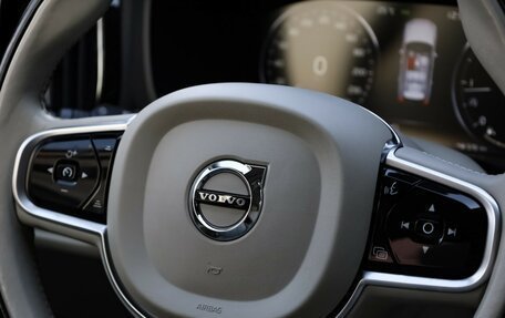 Volvo XC60 II, 2018 год, 2 999 000 рублей, 12 фотография