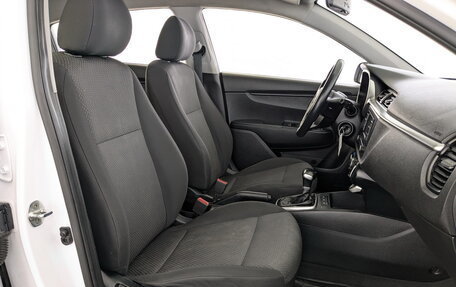 KIA Rio IV, 2021 год, 1 245 000 рублей, 18 фотография