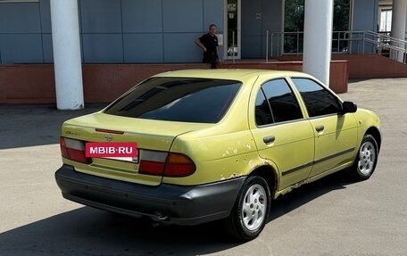 Nissan Almera, 1997 год, 230 000 рублей, 5 фотография