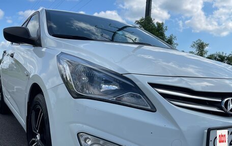 Hyundai Solaris II рестайлинг, 2015 год, 1 040 000 рублей, 5 фотография