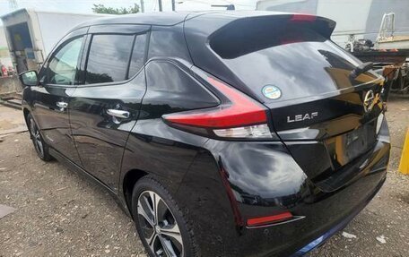 Nissan Leaf II, 2017 год, 1 100 000 рублей, 5 фотография