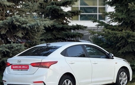 Hyundai Solaris II рестайлинг, 2019 год, 650 000 рублей, 4 фотография