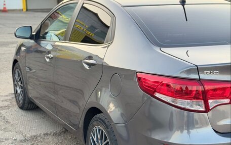 KIA Rio III рестайлинг, 2016 год, 999 999 рублей, 5 фотография