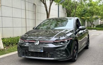 Volkswagen Golf GTI, 2021 год, 2 728 800 рублей, 1 фотография