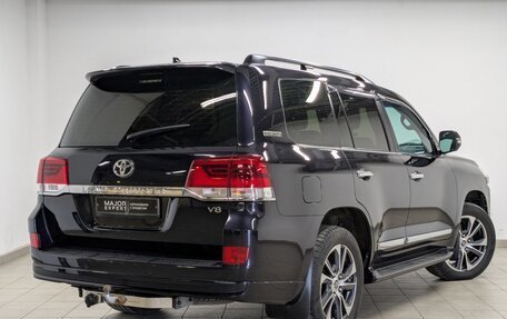 Toyota Land Cruiser 200, 2020 год, 7 700 000 рублей, 2 фотография