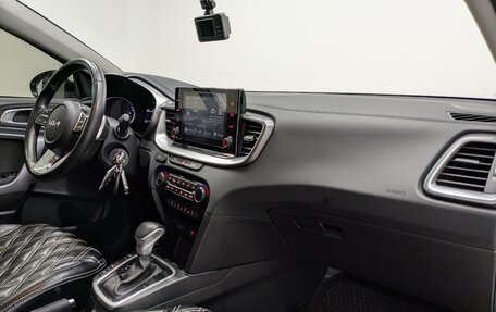 KIA cee'd III, 2022 год, 2 217 000 рублей, 14 фотография