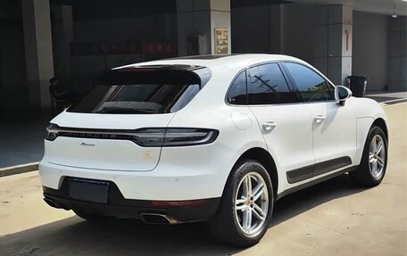 Porsche Macan I рестайлинг, 2022 год, 4 297 975 рублей, 4 фотография