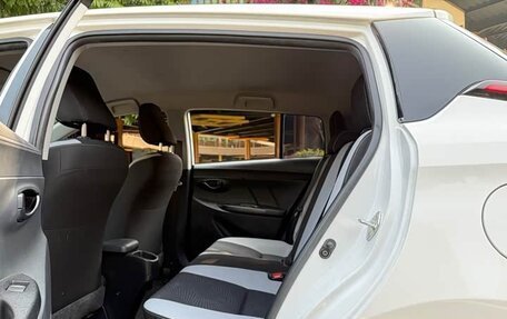 Toyota Yaris XP150 рестайлинг, 2021 год, 1 160 000 рублей, 7 фотография