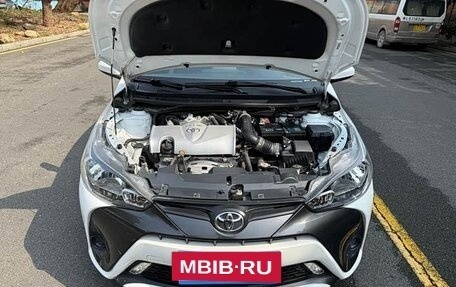Toyota Yaris XP150 рестайлинг, 2021 год, 1 160 000 рублей, 15 фотография