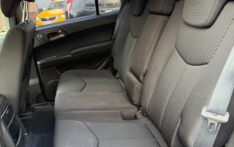 SsangYong Kyron I, 2012 год, 860 000 рублей, 26 фотография
