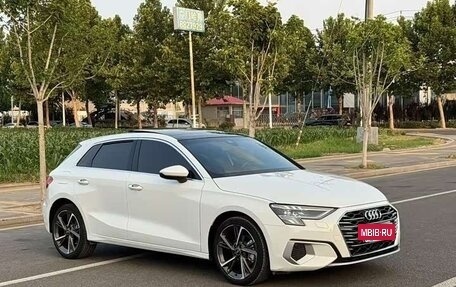 Audi A3, 2022 год, 2 200 000 рублей, 2 фотография