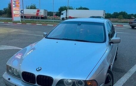 BMW 5 серия, 2002 год, 695 000 рублей, 3 фотография