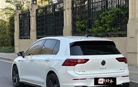 Volkswagen Golf VIII, 2022 год, 1 820 000 рублей, 4 фотография