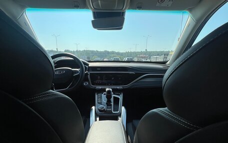 Geely Atlas, 2022 год, 1 850 000 рублей, 12 фотография
