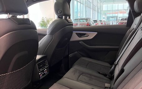 Audi Q7, 2022 год, 10 600 000 рублей, 12 фотография