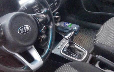 KIA Rio IV, 2019 год, 800 000 рублей, 6 фотография