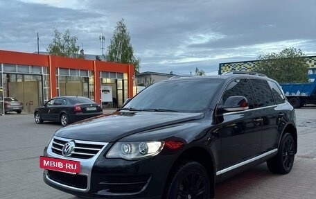 Volkswagen Touareg III, 2007 год, 1 310 000 рублей, 2 фотография