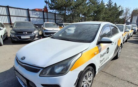 KIA Rio IV, 2018 год, 755 250 рублей, 2 фотография