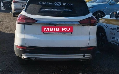Geely Atlas, 2023 год, 1 680 000 рублей, 3 фотография