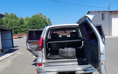 Toyota Land Cruiser 100 рестайлинг 2, 2007 год, 2 900 000 рублей, 7 фотография