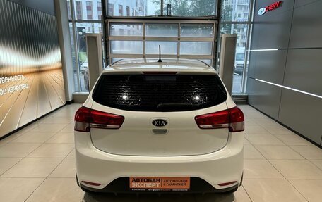 KIA Rio III рестайлинг, 2016 год, 1 199 000 рублей, 6 фотография