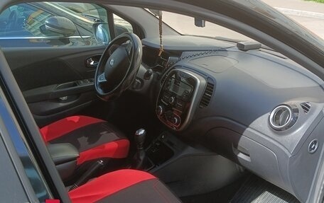 Renault Kaptur I рестайлинг, 2017 год, 1 650 000 рублей, 7 фотография