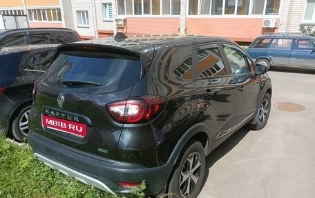 Renault Kaptur I рестайлинг, 2017 год, 1 650 000 рублей, 5 фотография