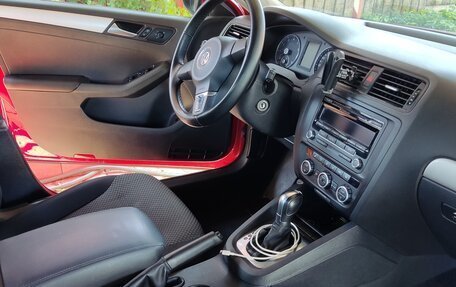 Volkswagen Jetta VI, 2012 год, 820 000 рублей, 7 фотография