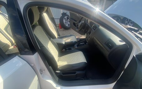 Volkswagen Jetta VI, 2015 год, 1 000 000 рублей, 9 фотография