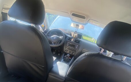 Volkswagen Jetta VI, 2015 год, 1 000 000 рублей, 8 фотография