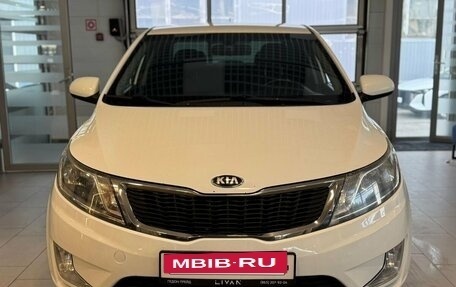 KIA Rio III рестайлинг, 2014 год, 800 100 рублей, 2 фотография