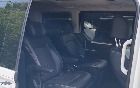 Hyundai Staria, 2023 год, 5 540 000 рублей, 9 фотография