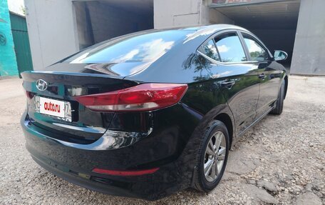Hyundai Elantra VI рестайлинг, 2016 год, 1 300 000 рублей, 5 фотография