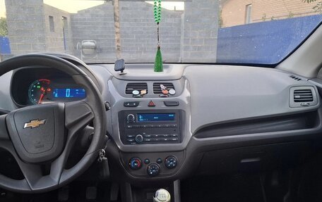 Chevrolet Cobalt II, 2013 год, 450 000 рублей, 5 фотография