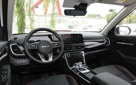 KIA Seltos I, 2025 год, 2 090 000 рублей, 6 фотография