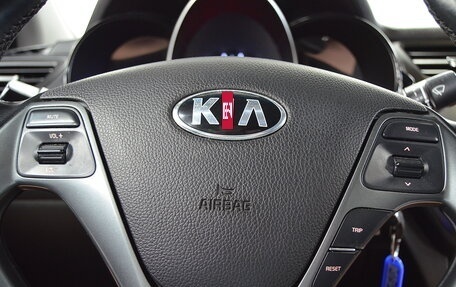 KIA Rio III рестайлинг, 2017 год, 990 000 рублей, 14 фотография
